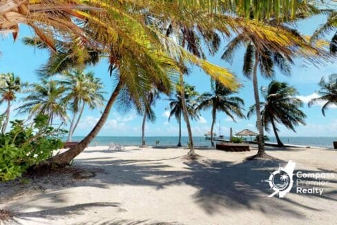 Belize-Real-estate-Beachfront-Condo-for-Sale3-835x467