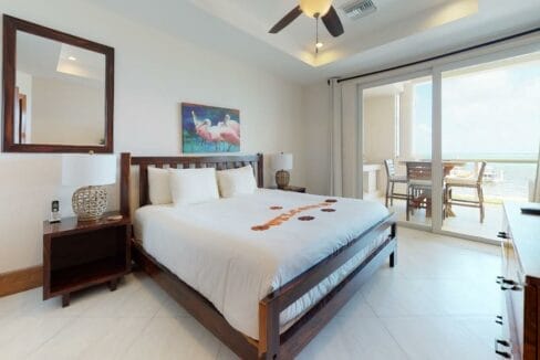 Grand-Caribe-Ocean-Front-Deluxe-BVS22-Bedroom2