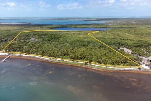 3020Acres2086220ft20beachfront20Island20Real20Estate20Ambergris20Caye20003