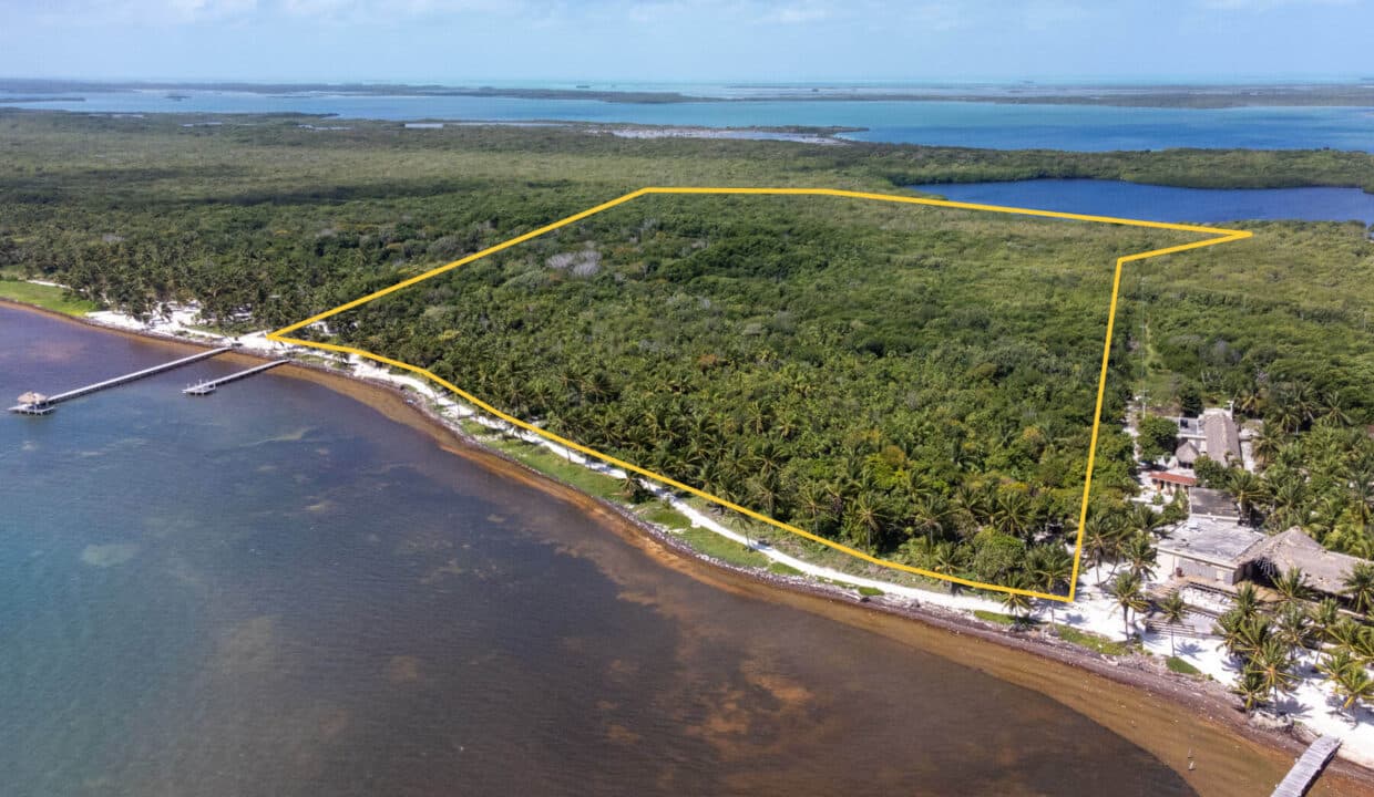 3020Acres2086220ft20beachfront20Island20Real20Estate20Ambergris20Caye20004