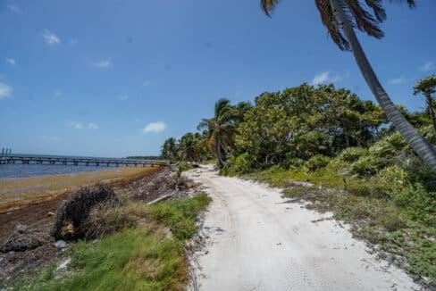 3020Acres2086220ft20beachfront20Island20Real20Estate20Ambergris20Caye20012