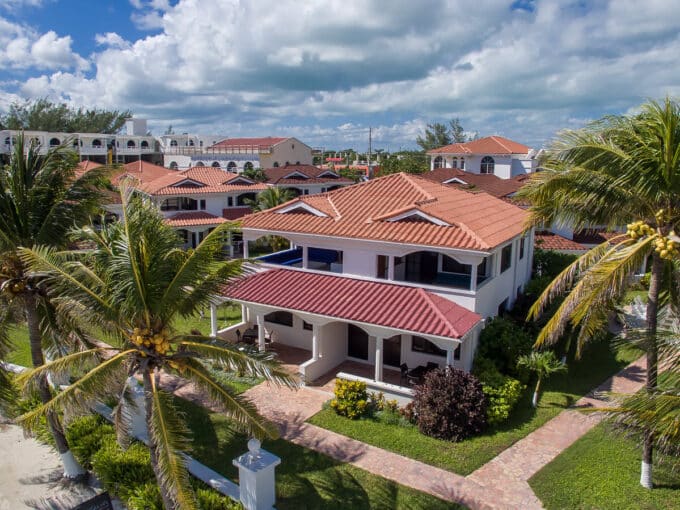 Belize real estate, condos, homes, properties, land and businesses for sale