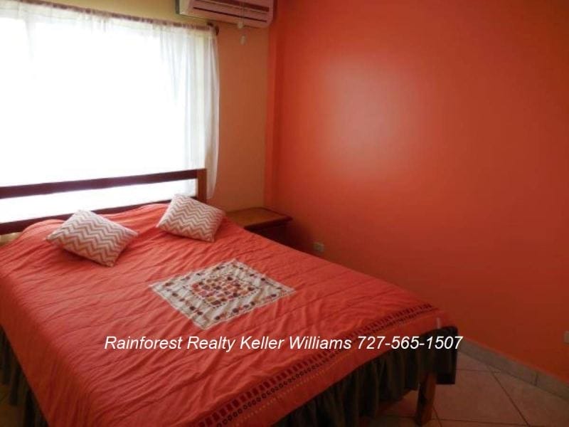 Belize-Furnished-Condos-For-Sale3