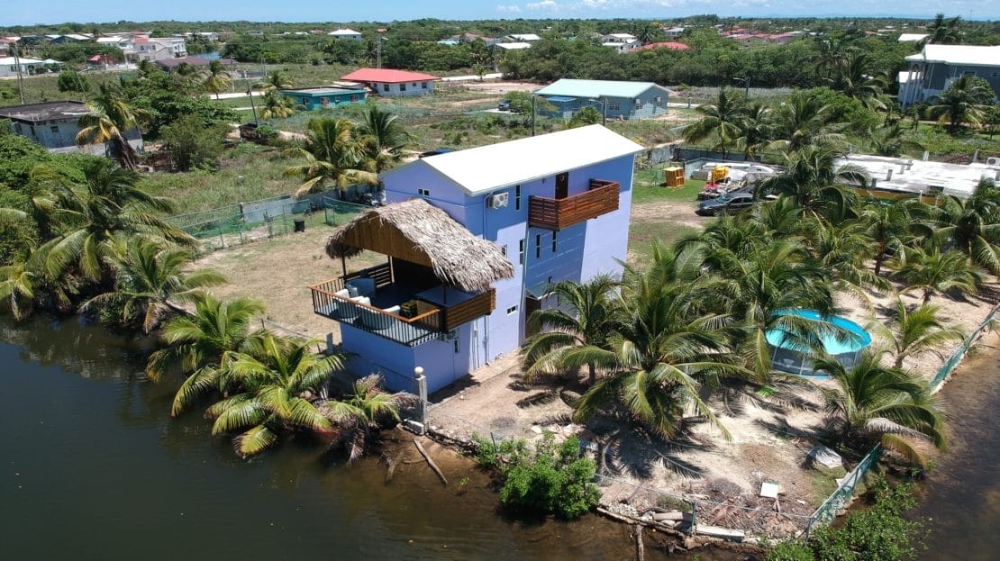 waterfronthomeforsalebelize3mre-1110x623