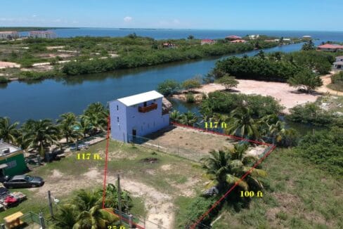 waterfronthomeforsalebelizemre-1110x623