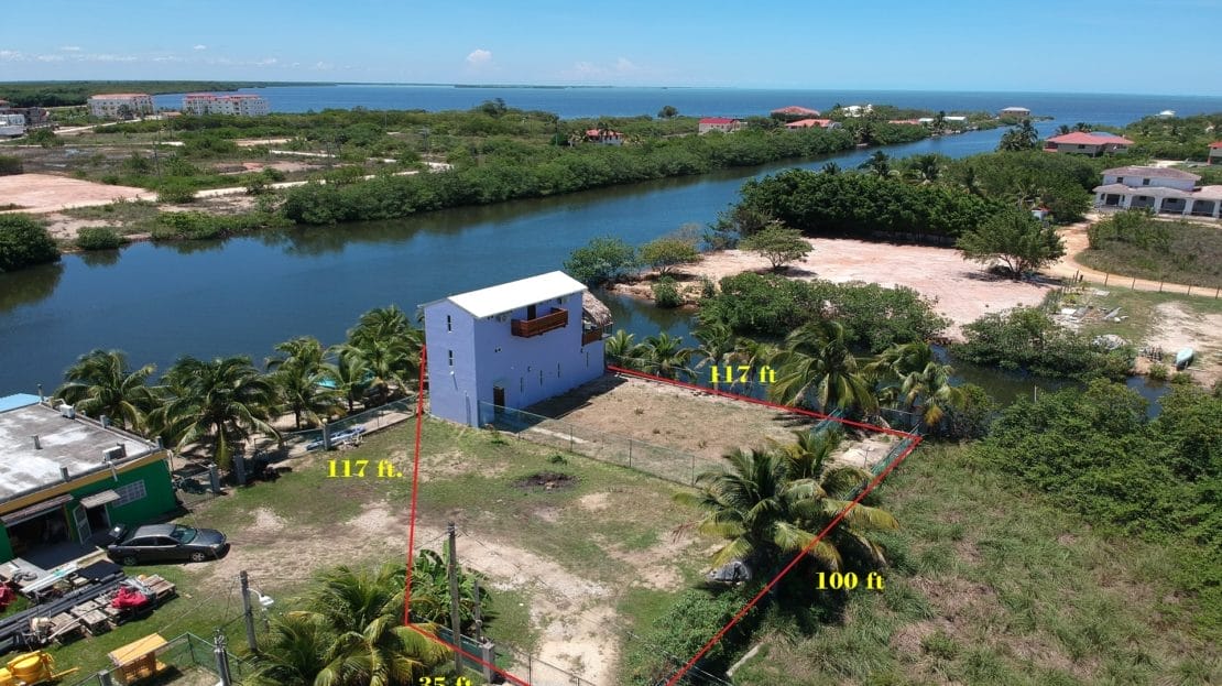 waterfronthomeforsalebelizemre-1110x623