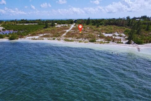 3.5acreswaterfrontcayecaulkerbelize-1110x623