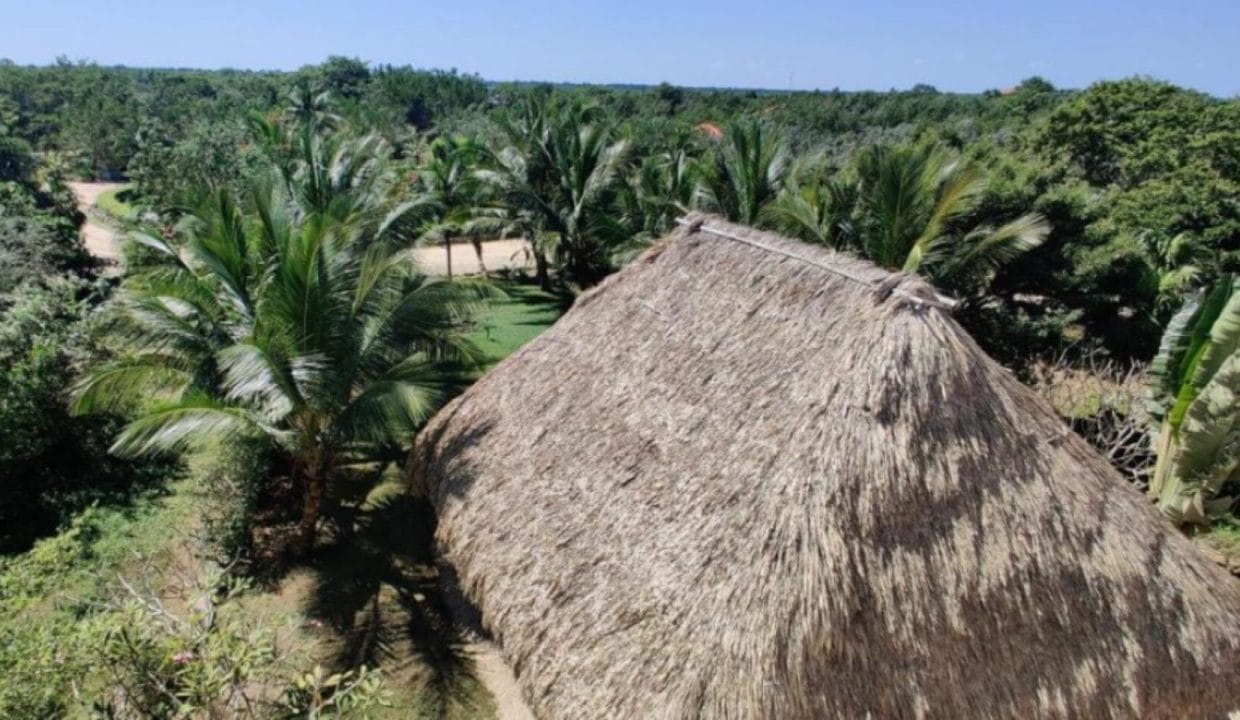 B617-Crimson-Orchid-Outdoor-Over-Yoga-Palapa-1740x960-c-center