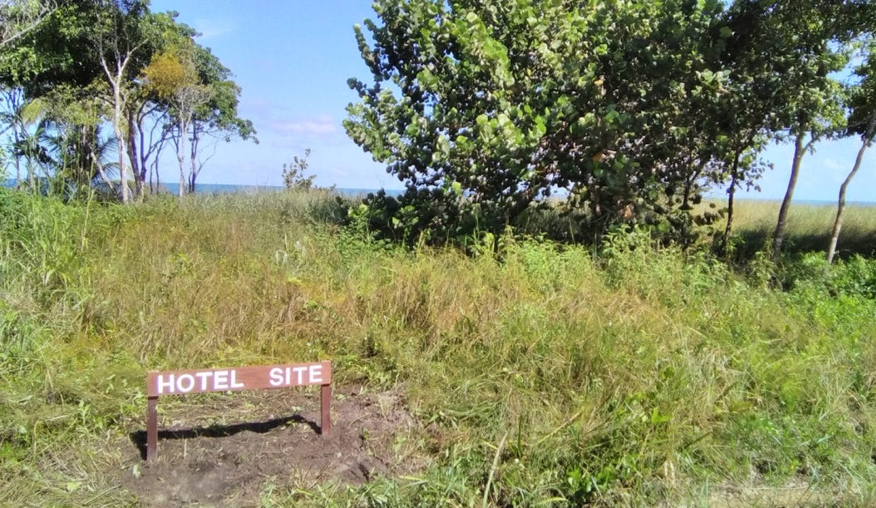 hotel-site-sign-3-1740x960-c-center