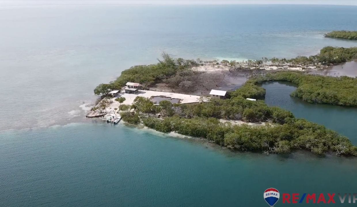 remax-vip-belize-north-east-caye