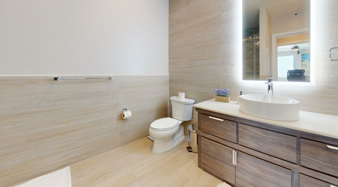 3-205-Bathroom-1170x648