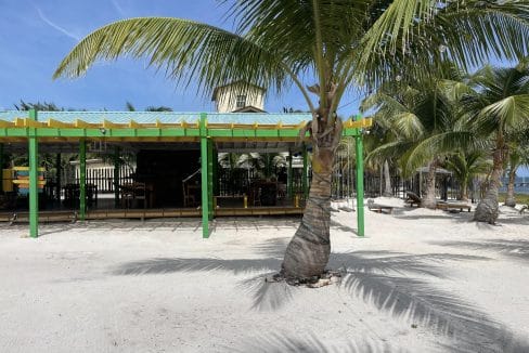 Beachfront-Resturant-for-sale-15