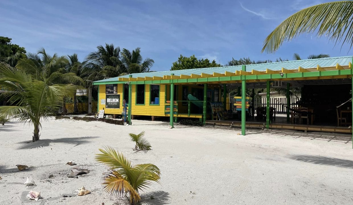 Beachfront-Resturant-for-sale-17