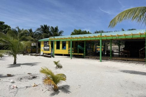 Beachfront-Resturant-for-sale-17