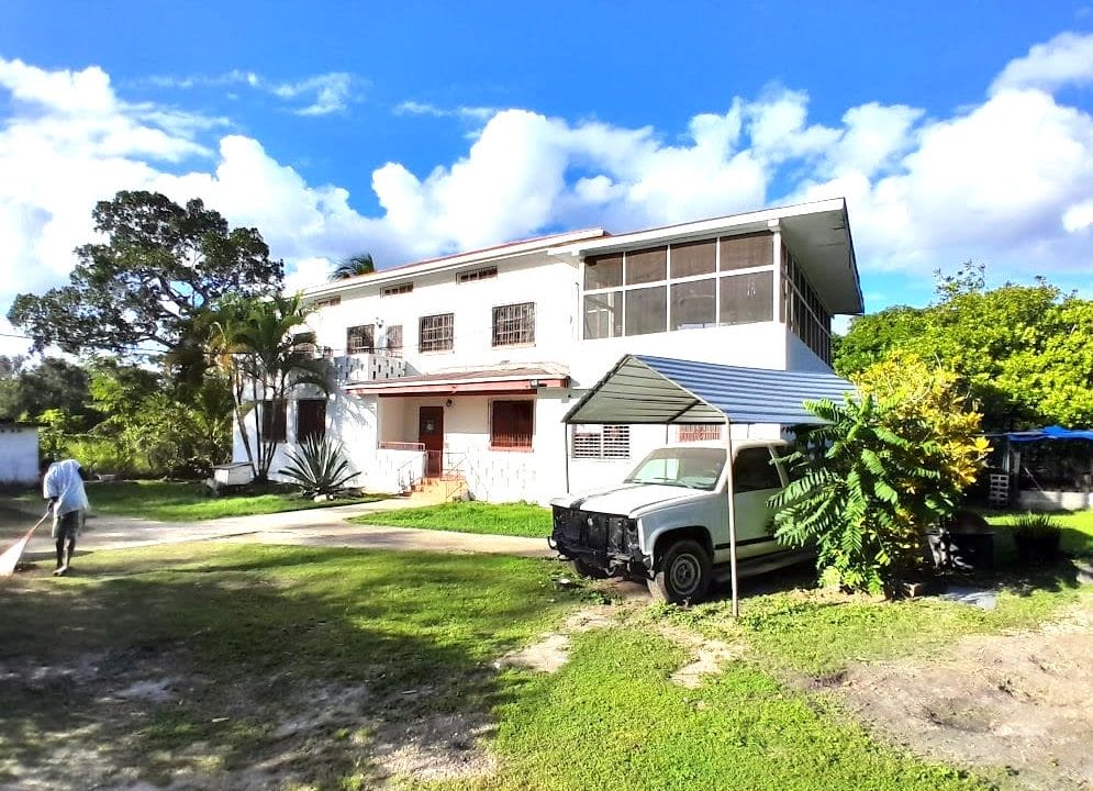 view-of-the-house-from-the-south-east-corner